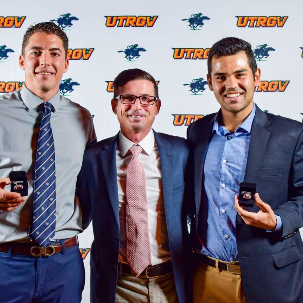 Meet your Posher, Ali